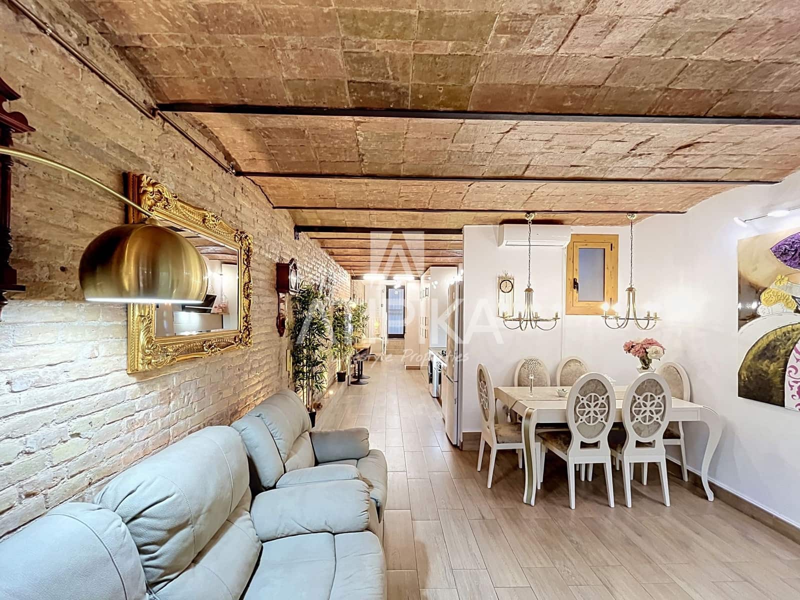 4 makuuhuone Huoneisto myytävänä paikassa Barcelona kaupunki - 745 000 € (Ref: 10042423)