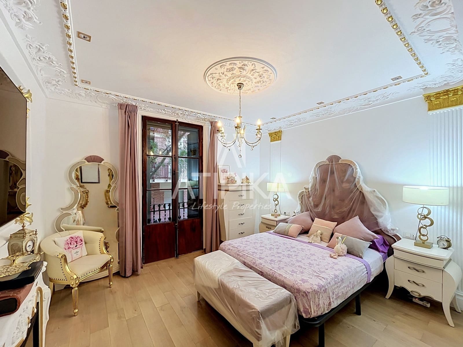 4 makuuhuone Huoneisto myytävänä paikassa Barcelona kaupunki - 745 000 € (Ref: 10042423)