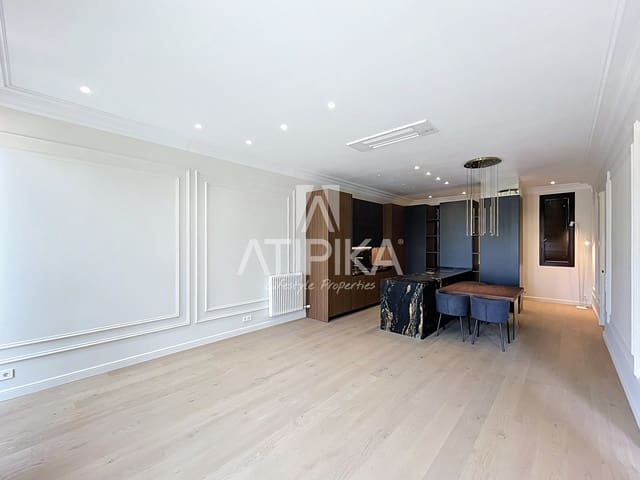 2 sovrum Lägenhet till salu i Barcelona stad - 1 050 000 € (Ref: 10046749)