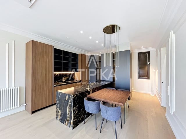 2 sovrum Lägenhet till salu i Barcelona stad - 1 050 000 € (Ref: 10046749)