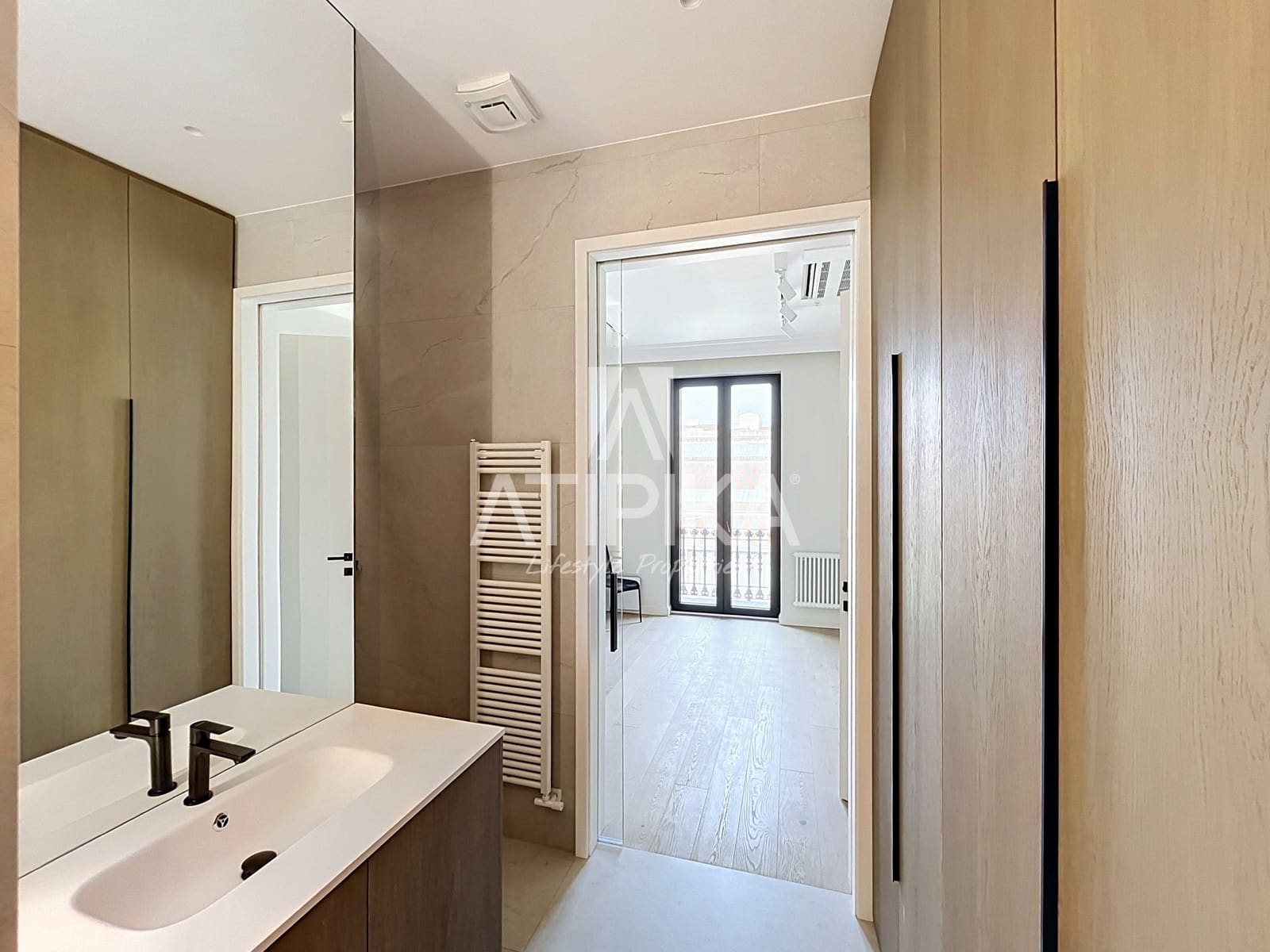 2 sovrum Lägenhet till salu i Barcelona stad - 1 050 000 € (Ref: 10046749)