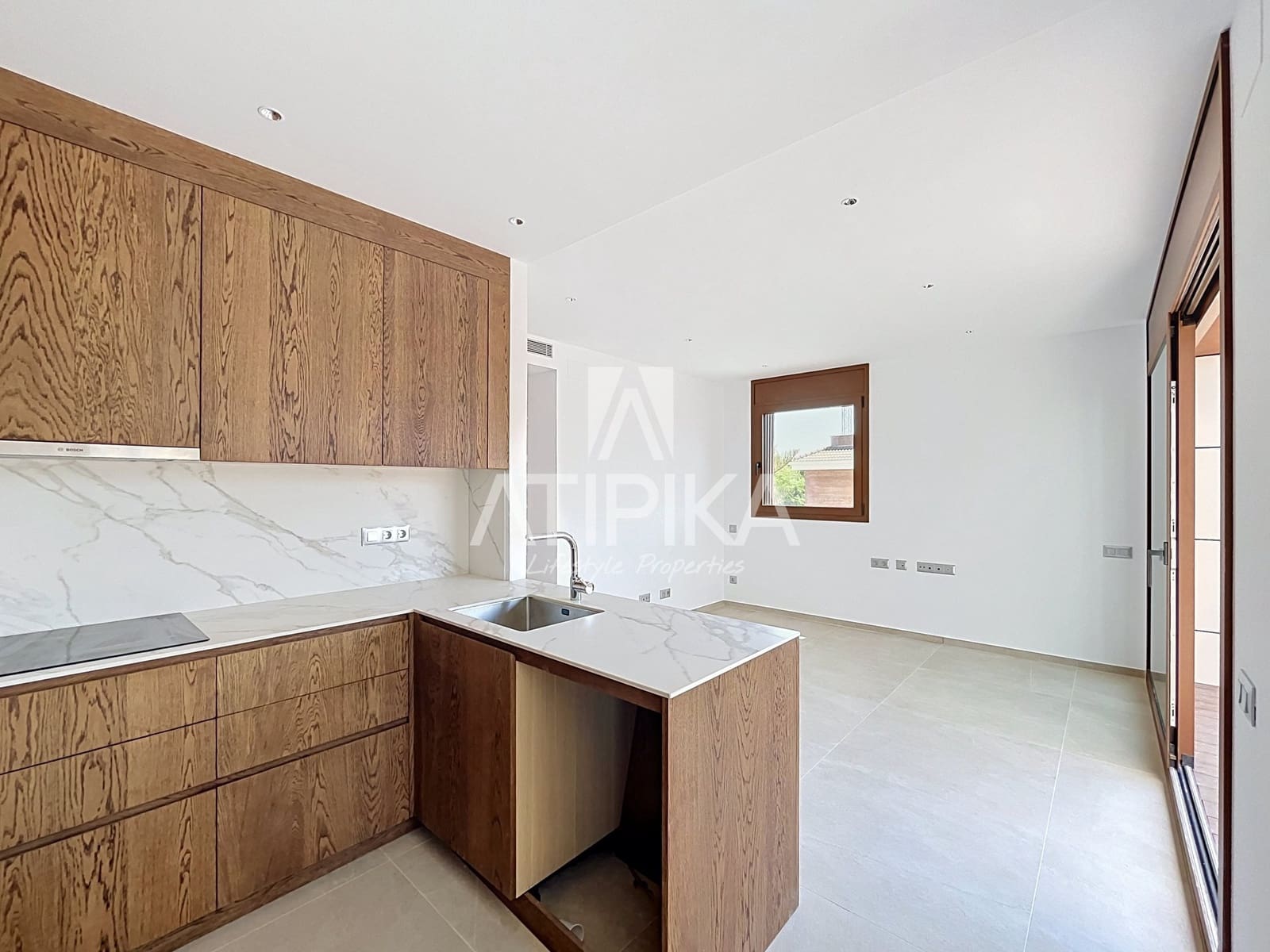 3 bedroom Penthouse for sale in Castelldefels with pool - € 1,395,000 (Ref: 10048659)