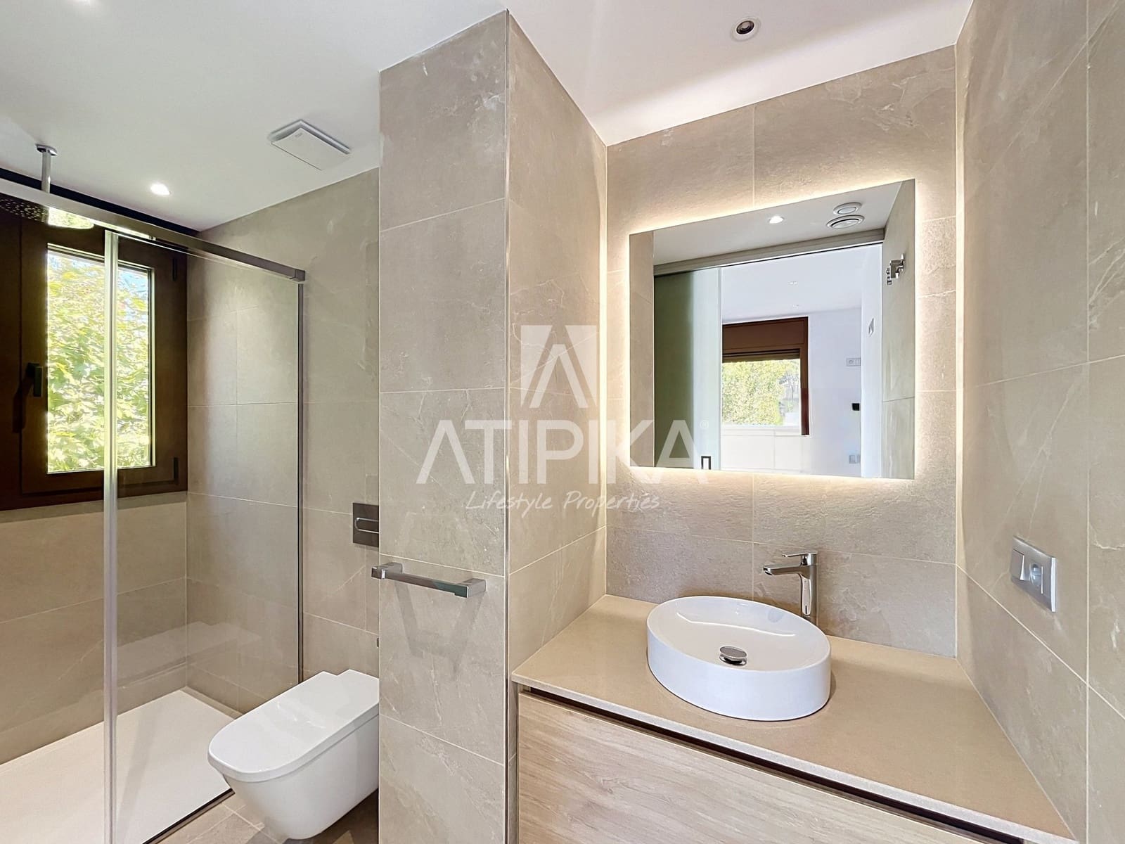 3 bedroom Penthouse for sale in Castelldefels with pool - € 1,395,000 (Ref: 10048659)