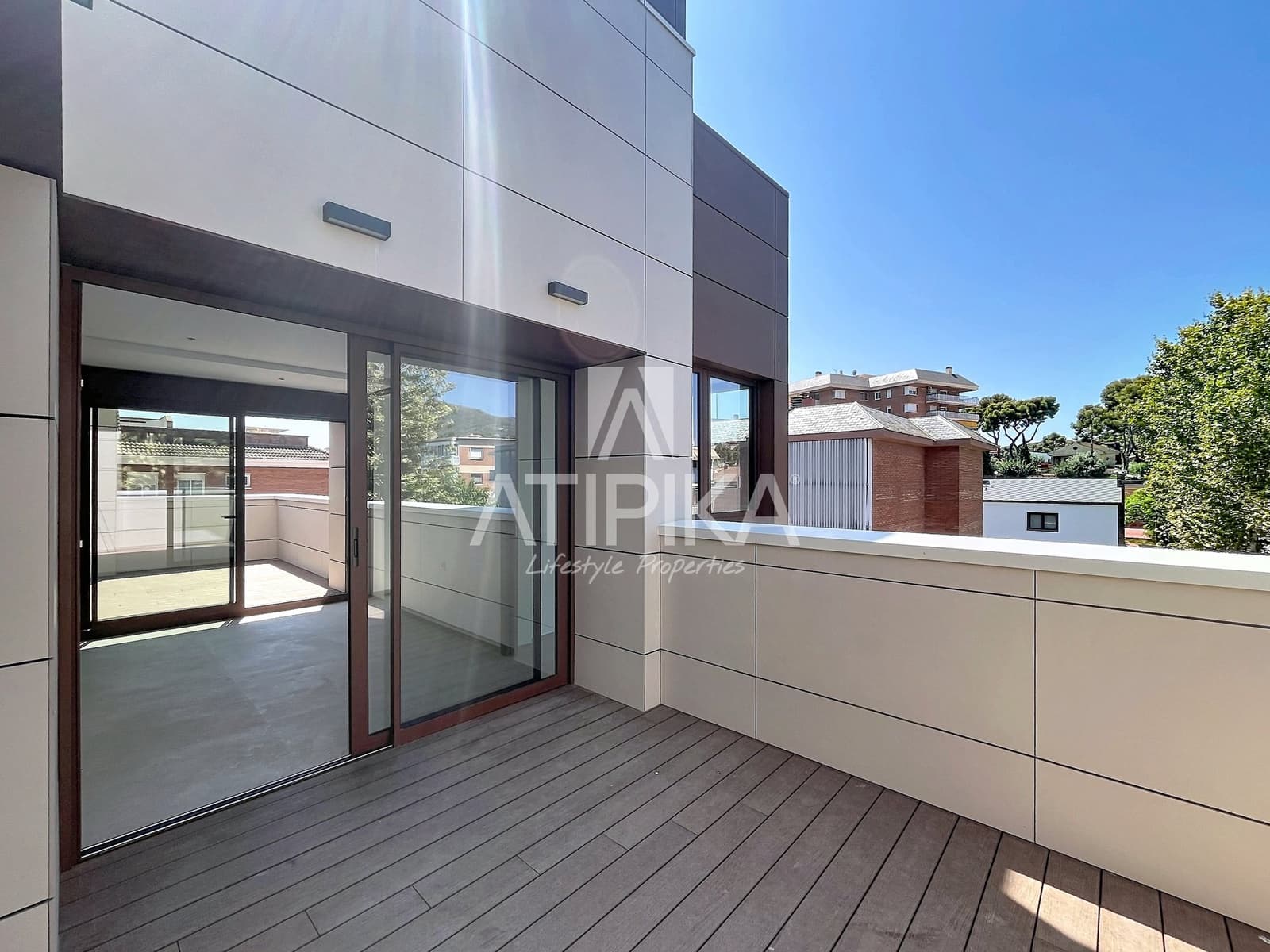 3 bedroom Penthouse for sale in Castelldefels with pool - € 1,395,000 (Ref: 10048659)