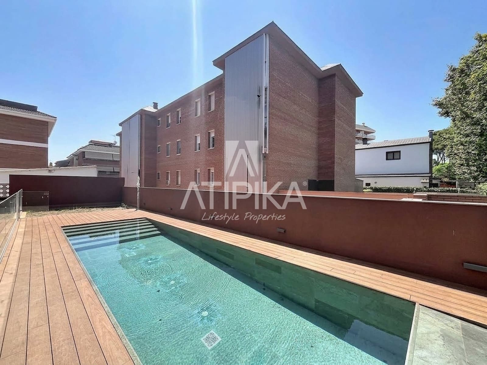 3 bedroom Penthouse for sale in Castelldefels with pool - € 1,395,000 (Ref: 10048659)