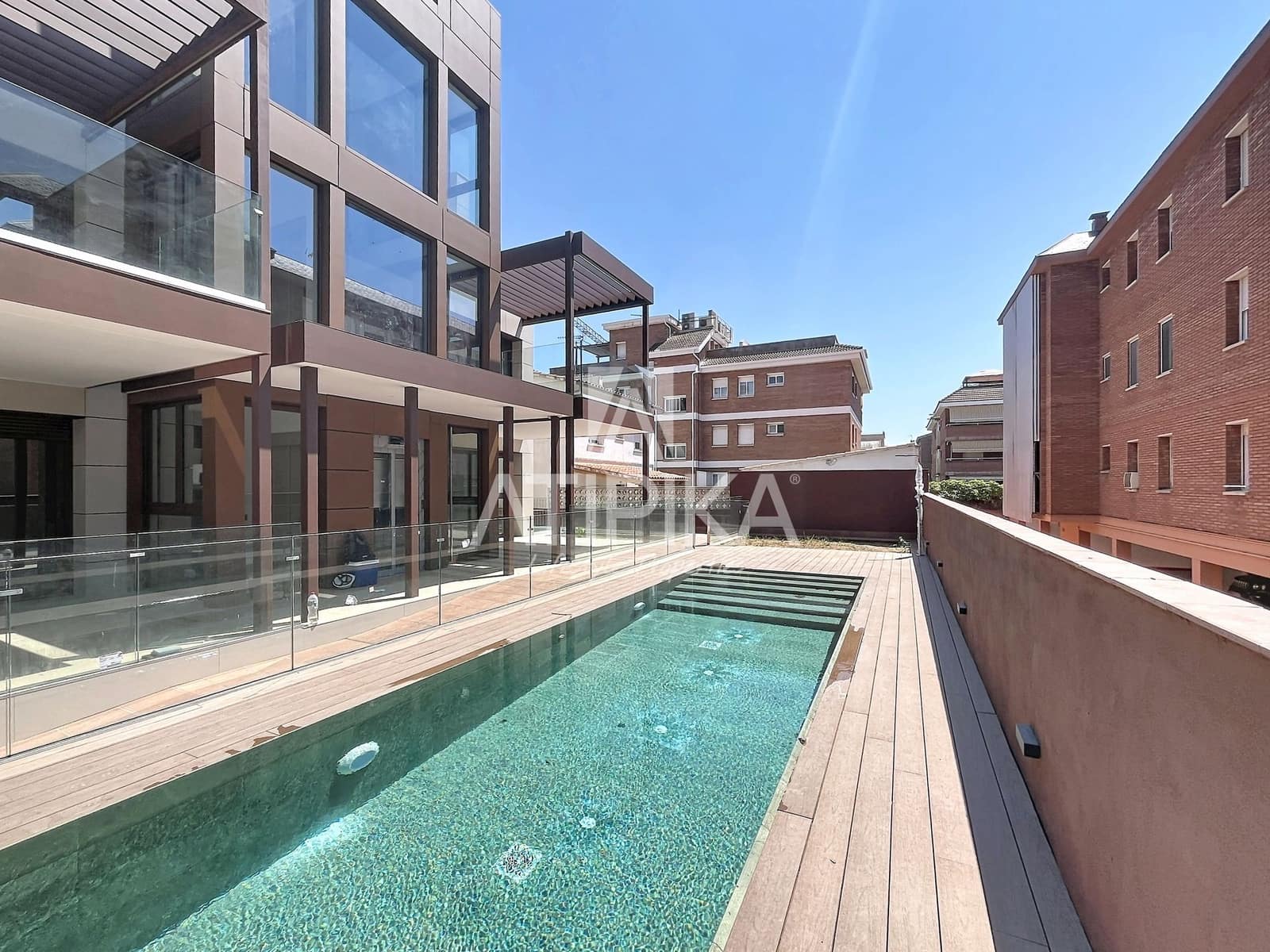 3 bedroom Penthouse for sale in Castelldefels with pool - € 1,395,000 (Ref: 10048659)