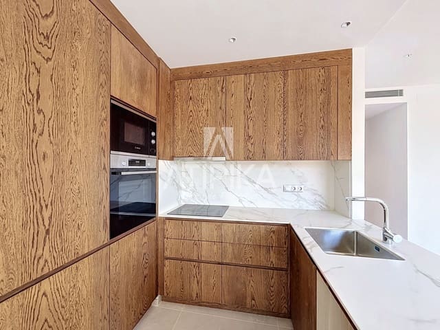 3 sypialnia Penthouse na sprzedaż w Castelldefels z basenem - 1 395 000 € (Ref: 10048659)