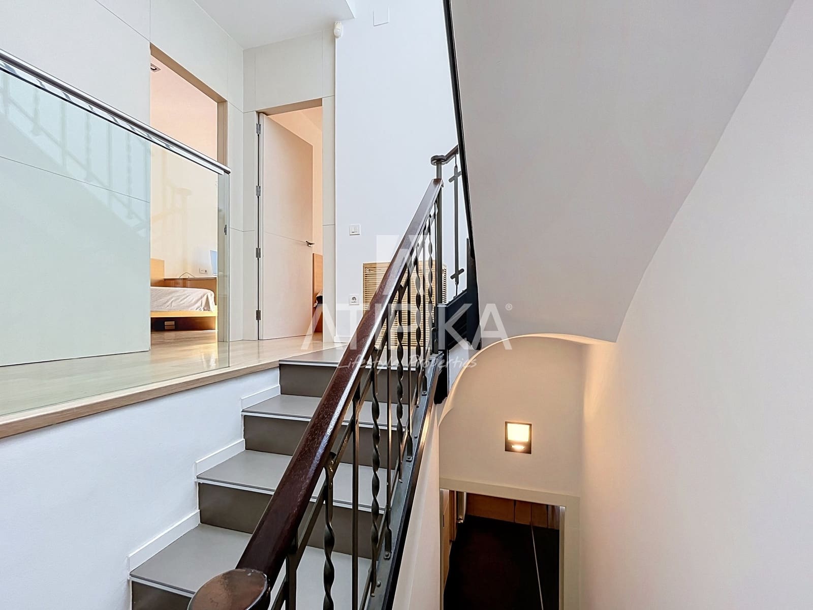 4 soverom Villa til salgs i Barcelona by - € 1 690 000 (Ref: 10048660)