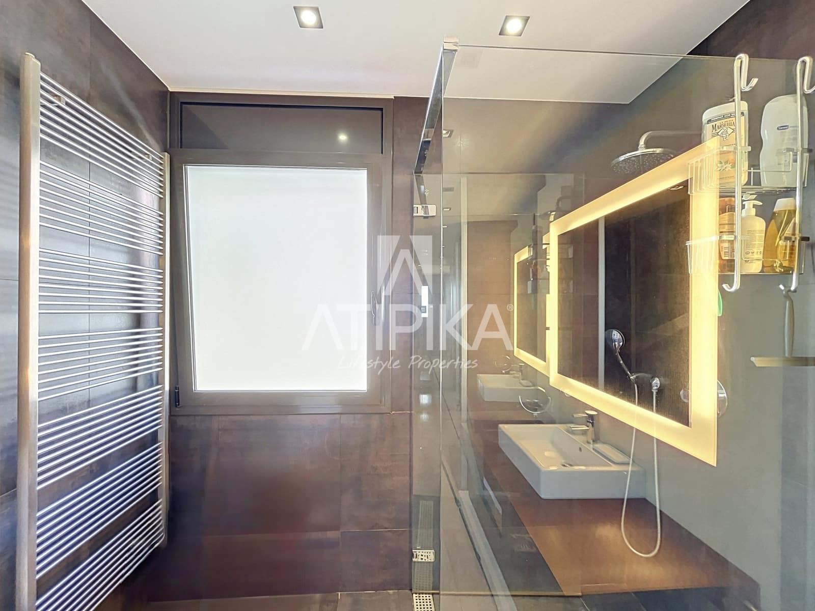4 soverom Villa til salgs i Barcelona by - € 1 690 000 (Ref: 10048660)