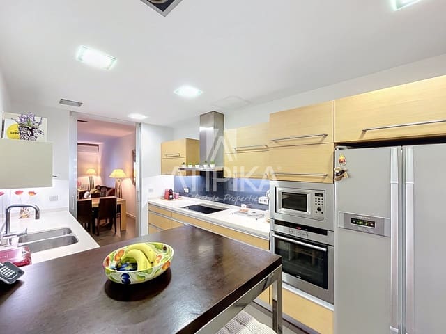4 Zimmer Villa zu verkaufen in Barcelona Stadt - 1.690.000 € (Ref: 10048660)
