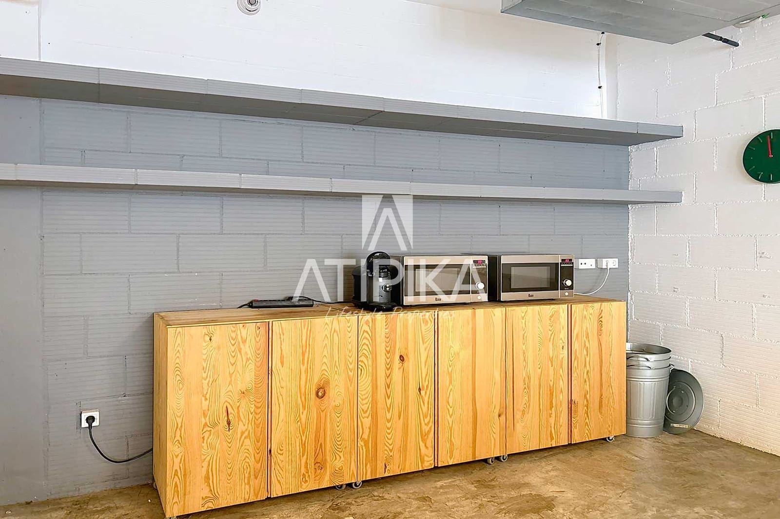Local Commercial de 6 chambres à louer à Barcelone ville - 5 000 € (Ref: 10048661)