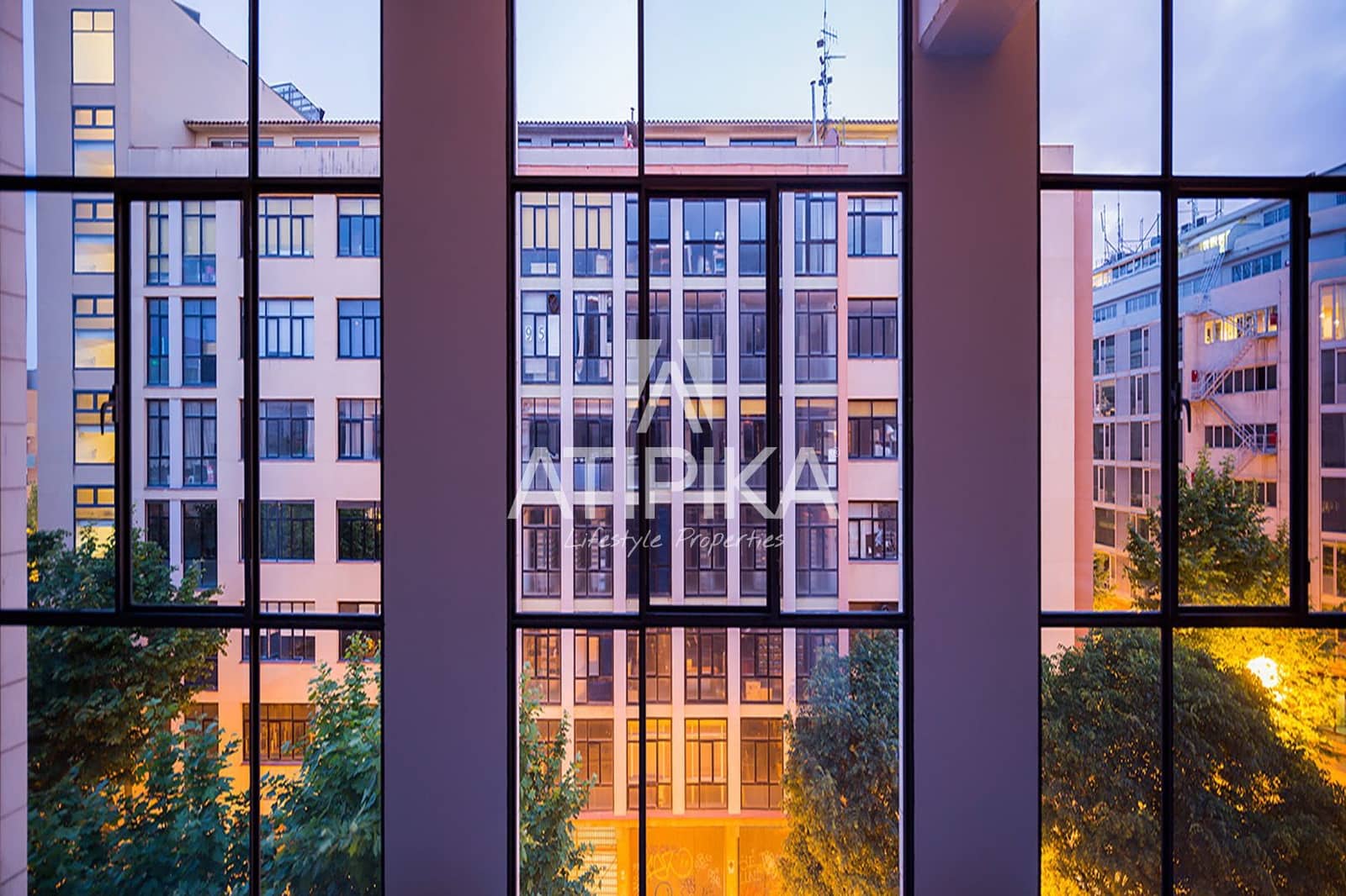 Local Commercial de 6 chambres à louer à Barcelone ville - 5 000 € (Ref: 10048661)