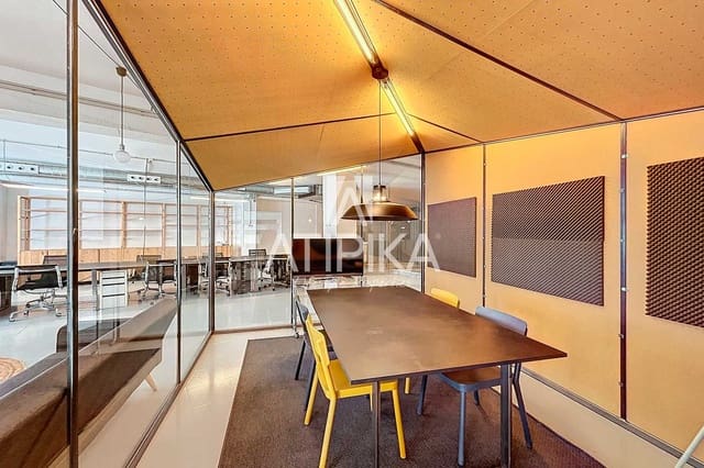 6 makuuhuone Kaupallinen vuokrattavana paikassa Barcelona kaupunki - 5 000 € (Ref: 10048661)