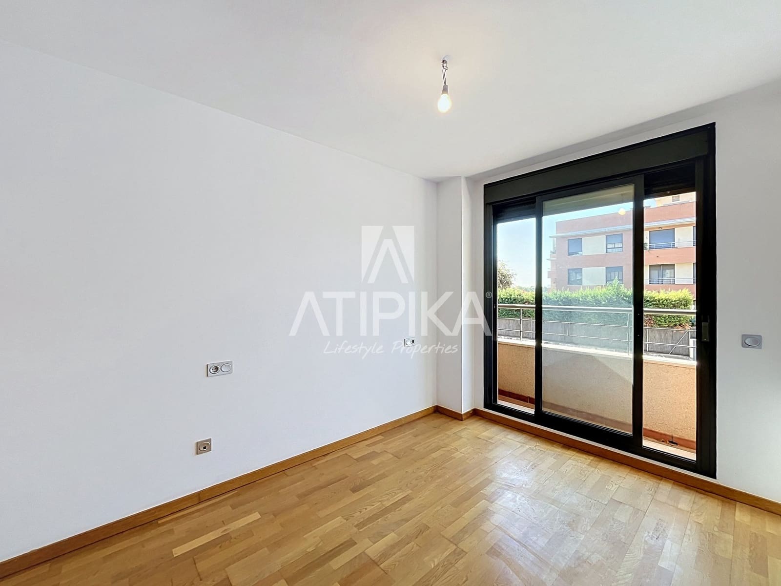 2 soverom Leilighet til salgs i Sabadell med svømmebasseng - € 349 000 (Ref: 10054583)