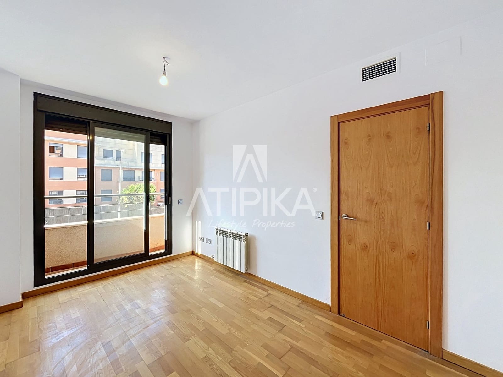 2 soverom Leilighet til salgs i Sabadell med svømmebasseng - € 349 000 (Ref: 10054583)