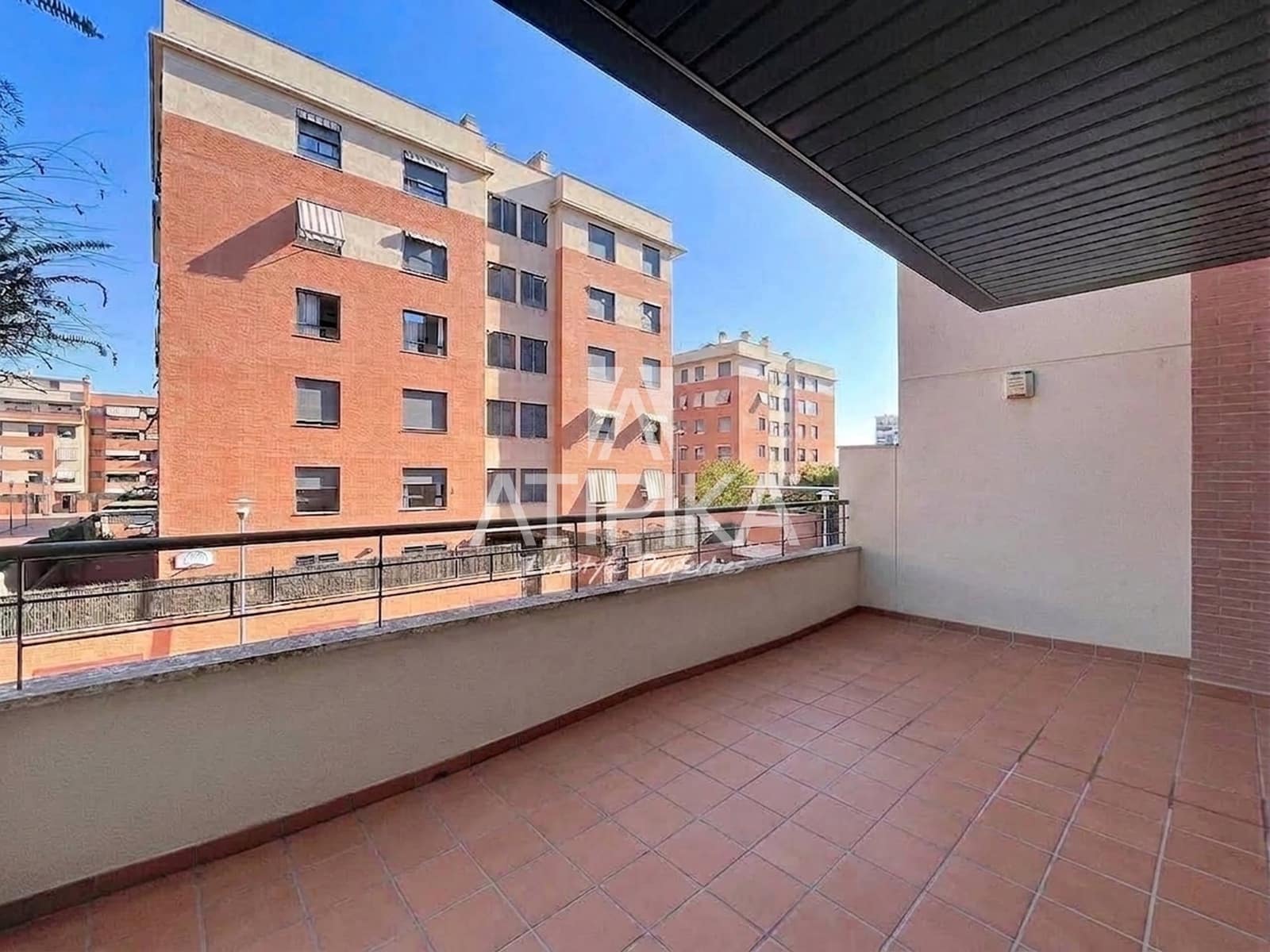2 soverom Leilighet til salgs i Sabadell med svømmebasseng - € 349 000 (Ref: 10054583)