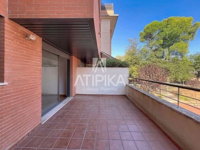 2 sovrum Lägenhet till salu i Sabadell med pool - 349 000 € (Ref: 10054583)