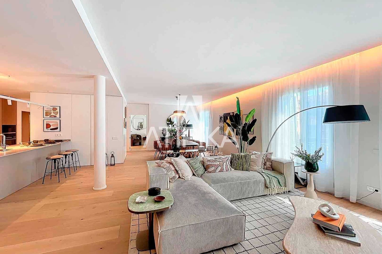 2 bedroom Apartment for sale in Barcelona city - € 1,800,000 (Ref: 10054584)