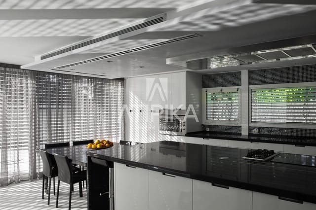 7 soverom Villa til salgs i Castelldefels med svømmebasseng - € 3 500 000 (Ref: 10063698)