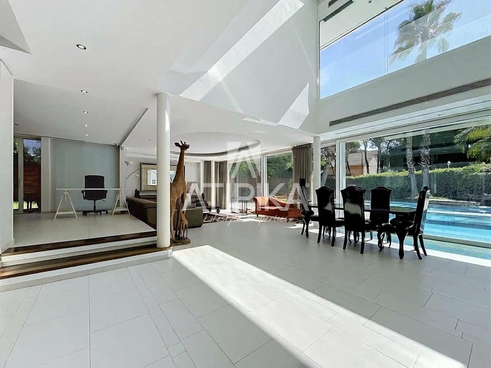 7 bedroom Villa for sale in Castelldefels with pool garage - € 3,500,000 (Ref: 10063698)