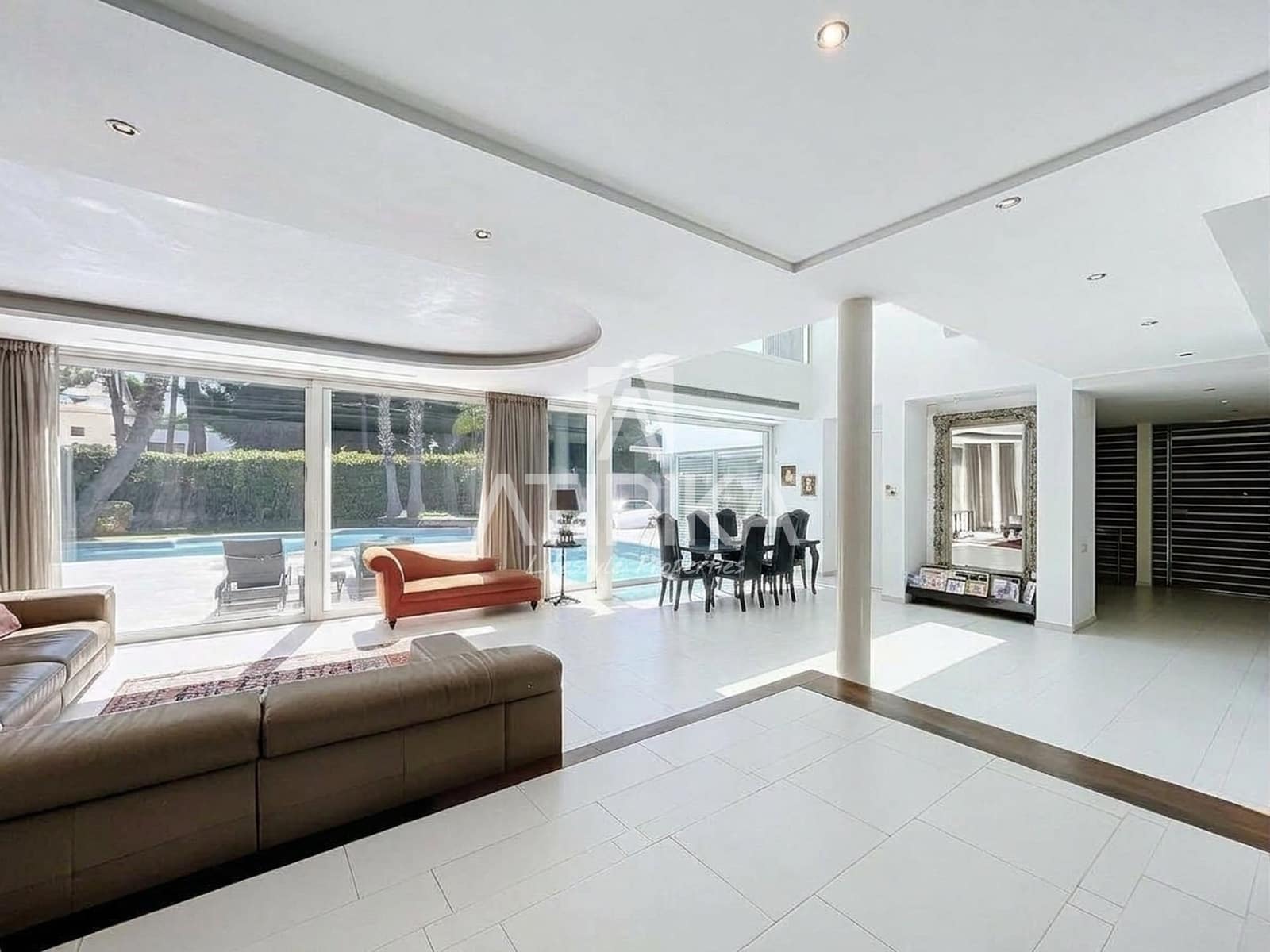 7 bedroom Villa for sale in Castelldefels with pool garage - € 3,500,000 (Ref: 10063698)