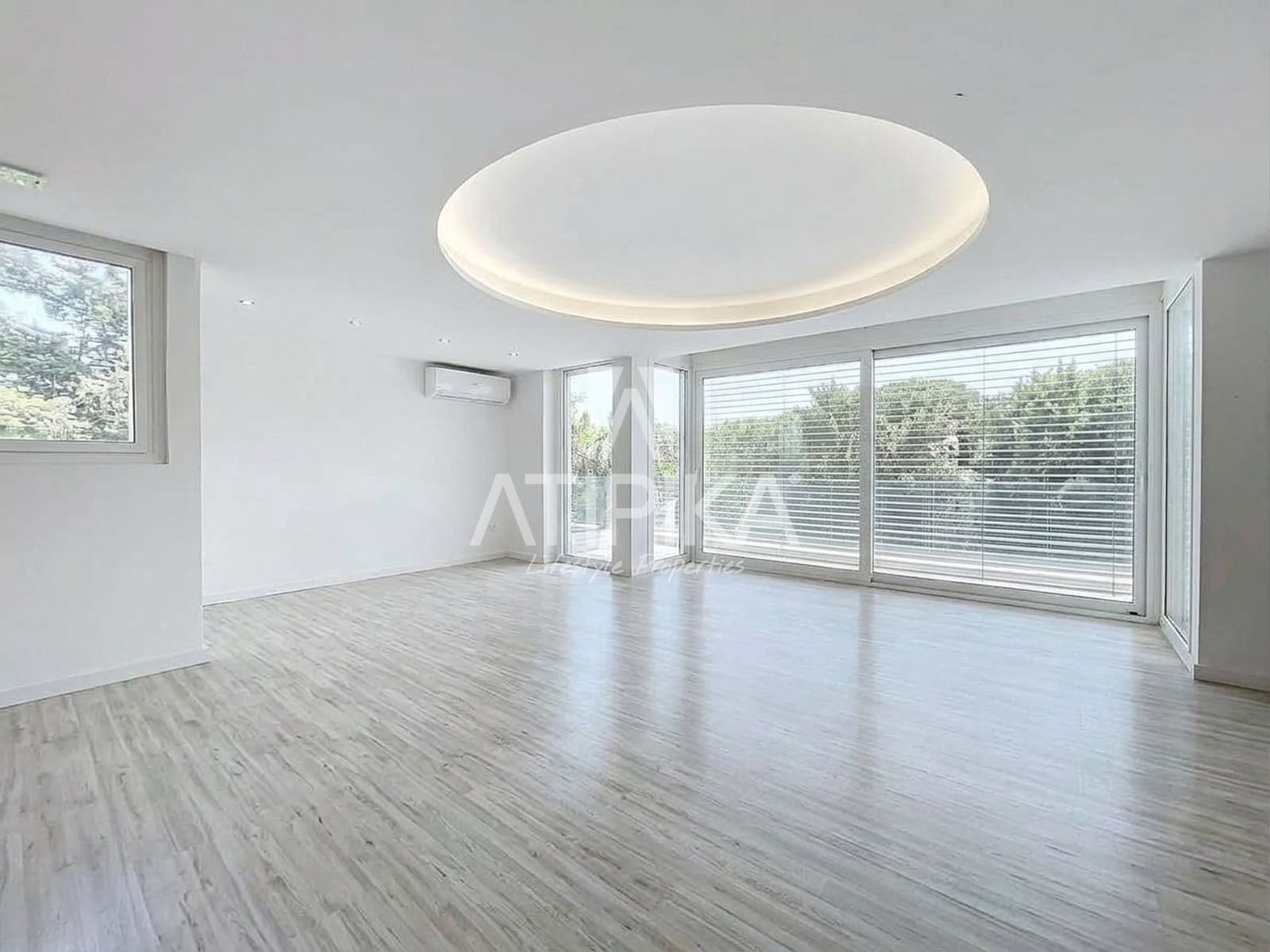 7 bedroom Villa for sale in Castelldefels with pool garage - € 3,500,000 (Ref: 10063698)