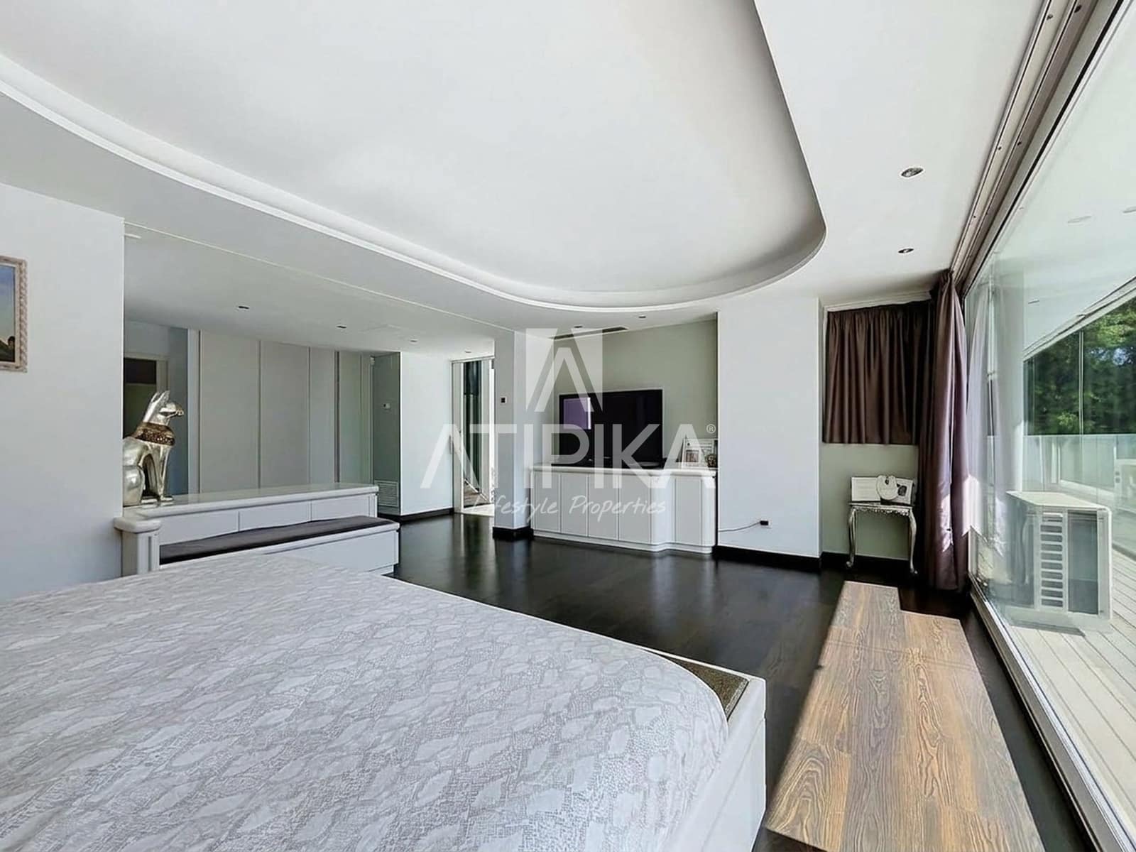 7 bedroom Villa for sale in Castelldefels with pool garage - € 3,500,000 (Ref: 10063698)