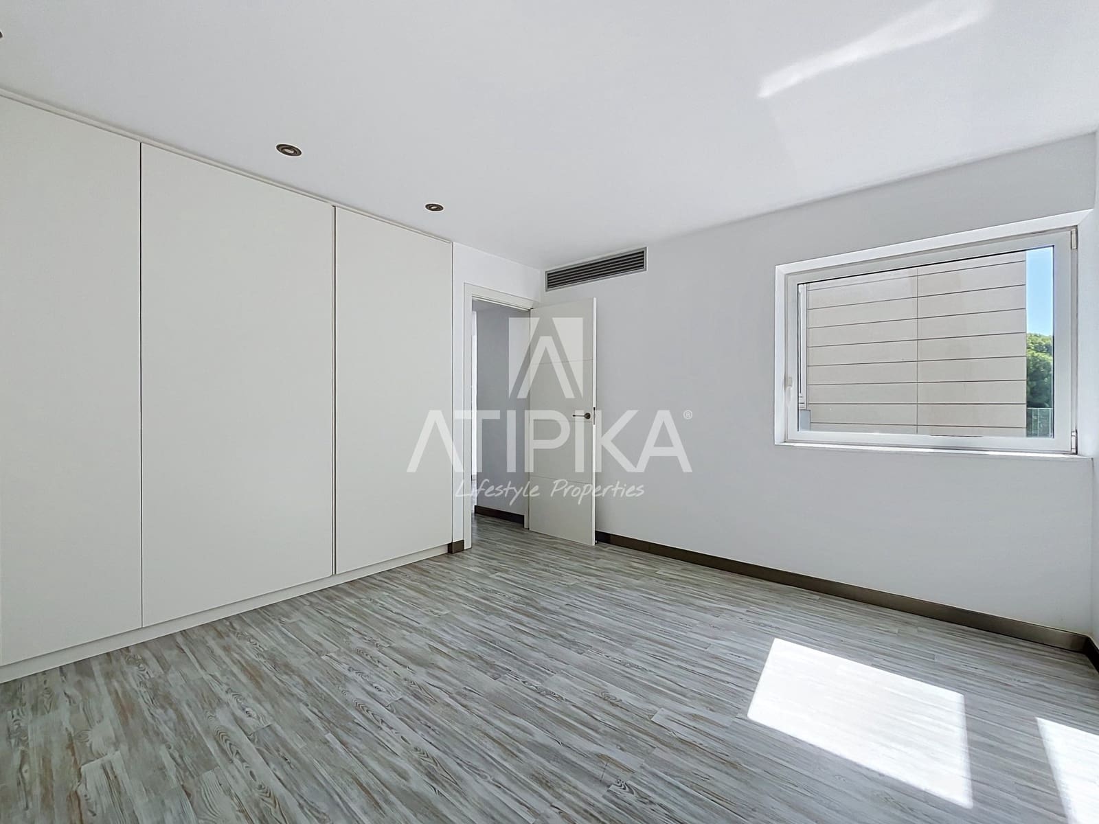 7 bedroom Villa for sale in Castelldefels with pool garage - € 3,500,000 (Ref: 10063698)