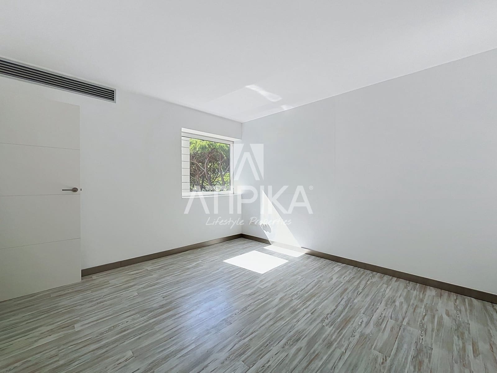 7 bedroom Villa for sale in Castelldefels with pool garage - € 3,500,000 (Ref: 10063698)