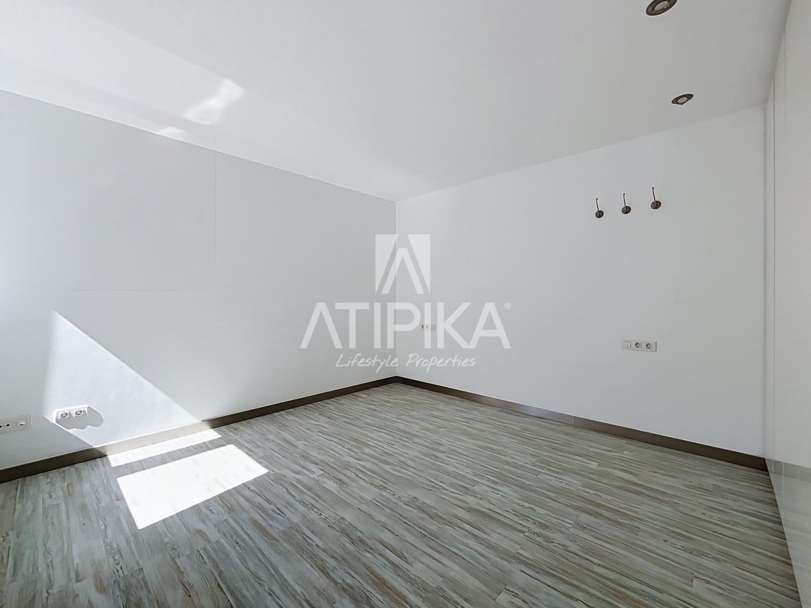 7 bedroom Villa for sale in Castelldefels with pool garage - € 3,500,000 (Ref: 10063698)