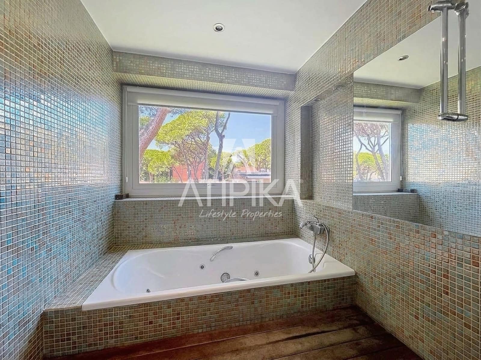 7 bedroom Villa for sale in Castelldefels with pool garage - € 3,500,000 (Ref: 10063698)