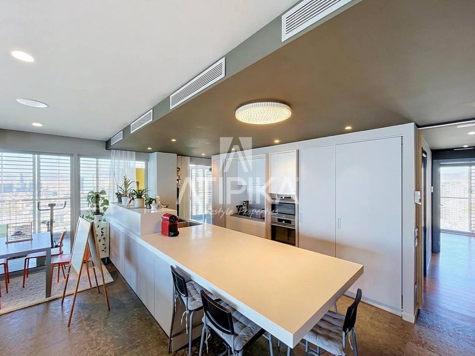 3 Zimmer Apartment zu verkaufen in Barcelona Stadt mit Pool - 2.890.000 € (Ref: 10080317)
