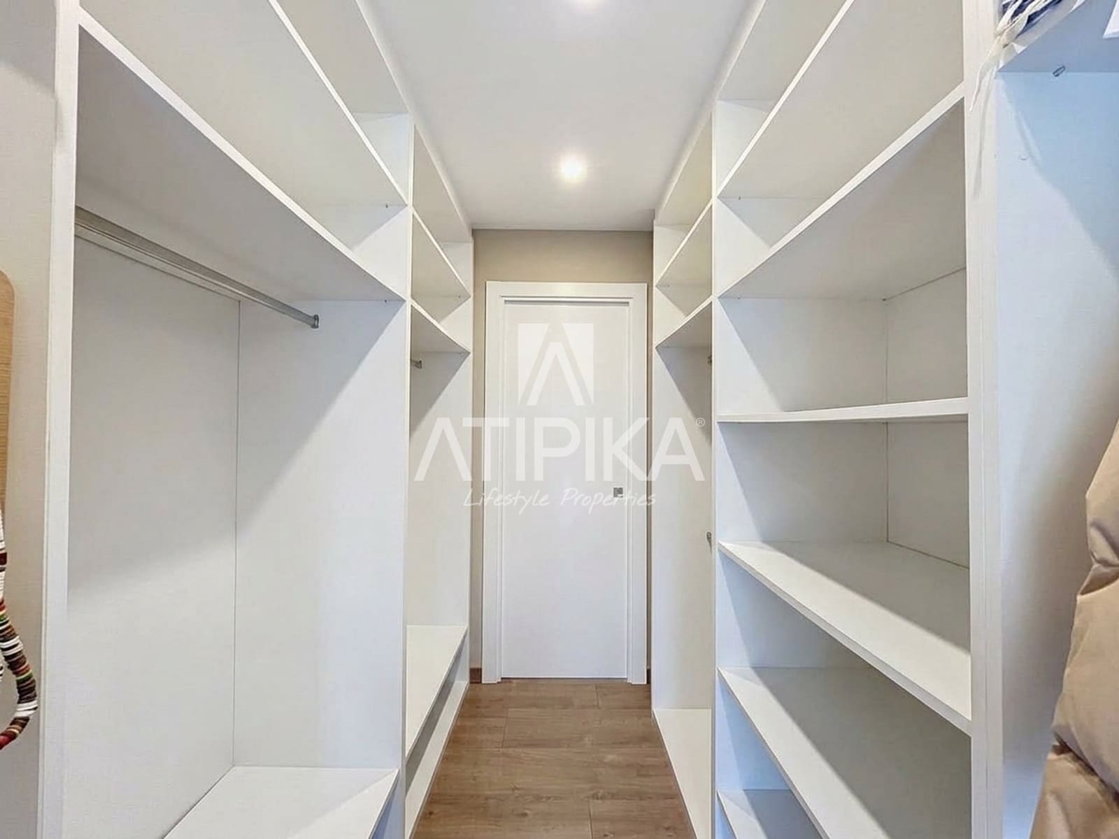 4 makuuhuone Huvila myytävänä paikassa Sitges mukana uima-altaan - 1 100 000 € (Ref: 10085424)