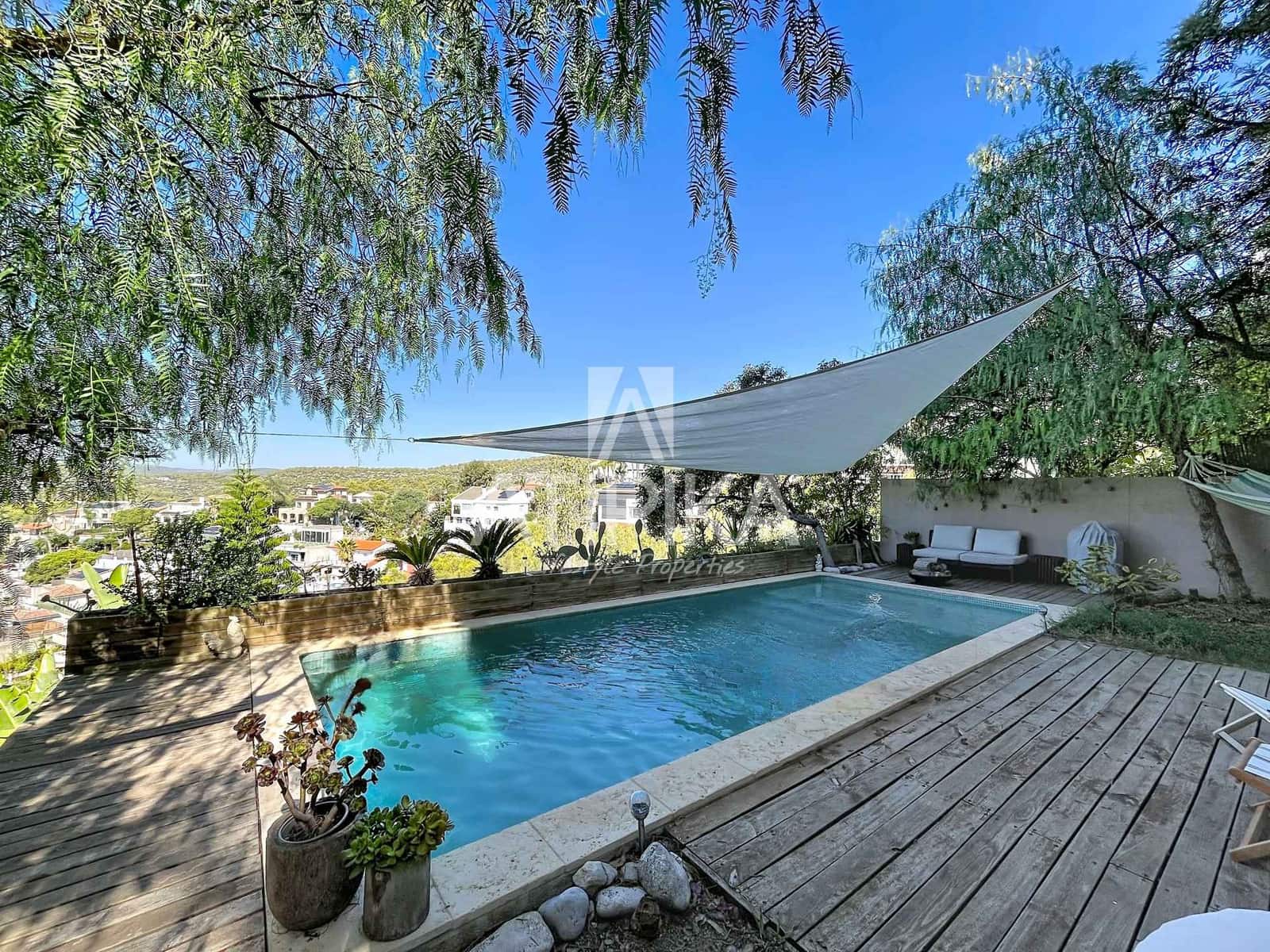 4 makuuhuone Huvila myytävänä paikassa Sitges mukana uima-altaan - 1 100 000 € (Ref: 10085424)