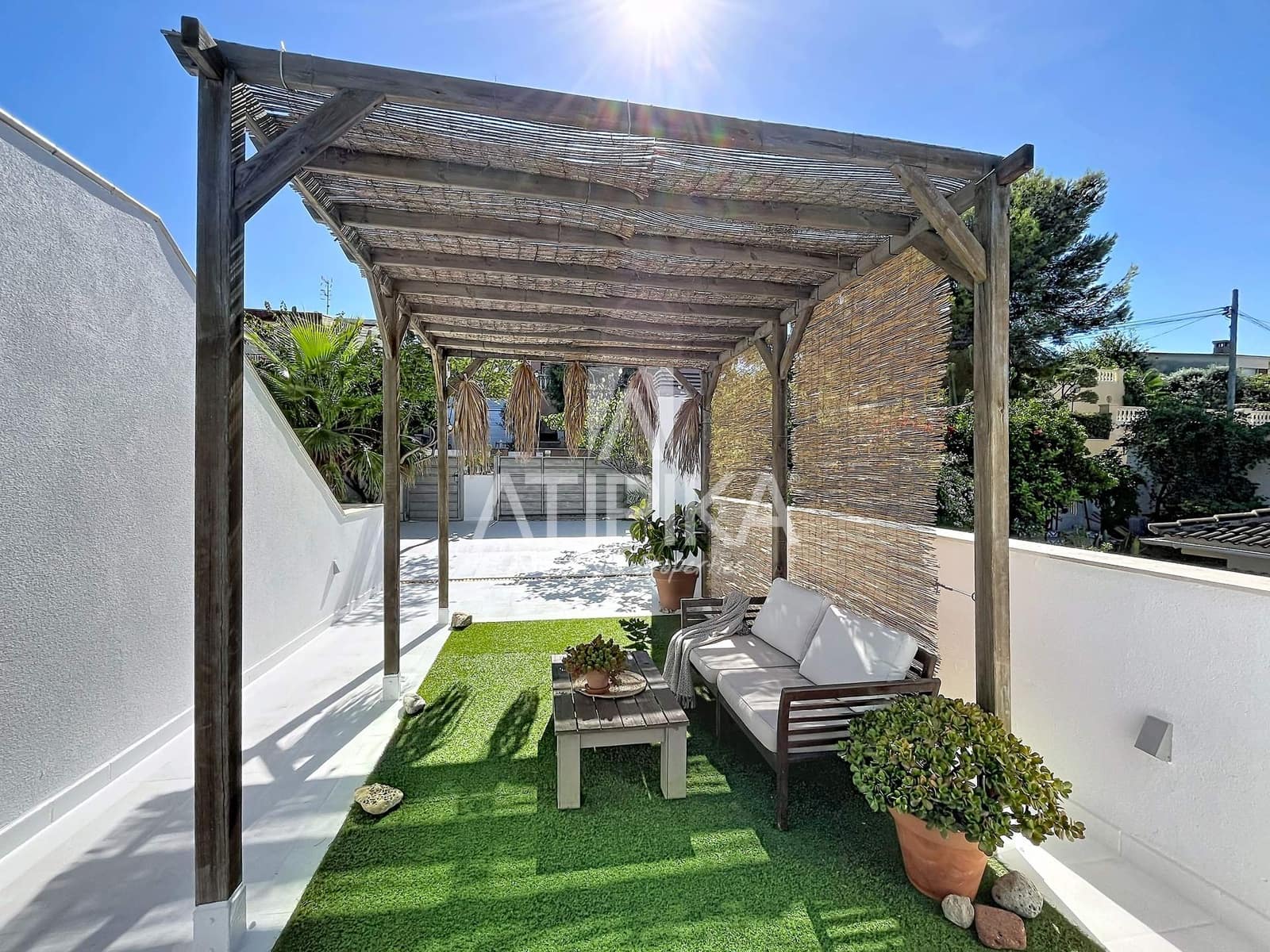 4 makuuhuone Huvila myytävänä paikassa Sitges mukana uima-altaan - 1 100 000 € (Ref: 10085424)