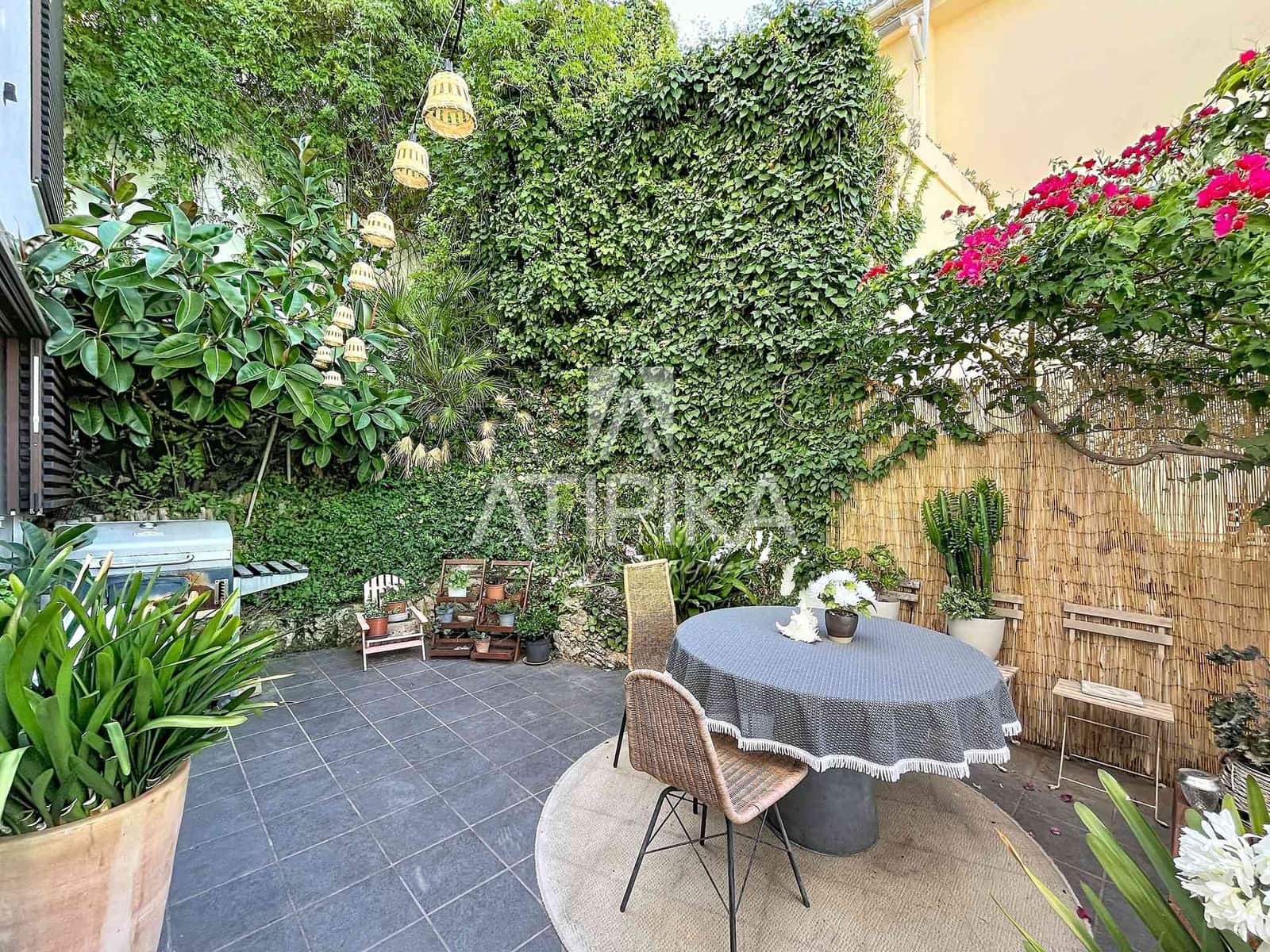 4 makuuhuone Huvila myytävänä paikassa Sitges mukana uima-altaan - 1 100 000 € (Ref: 10085424)