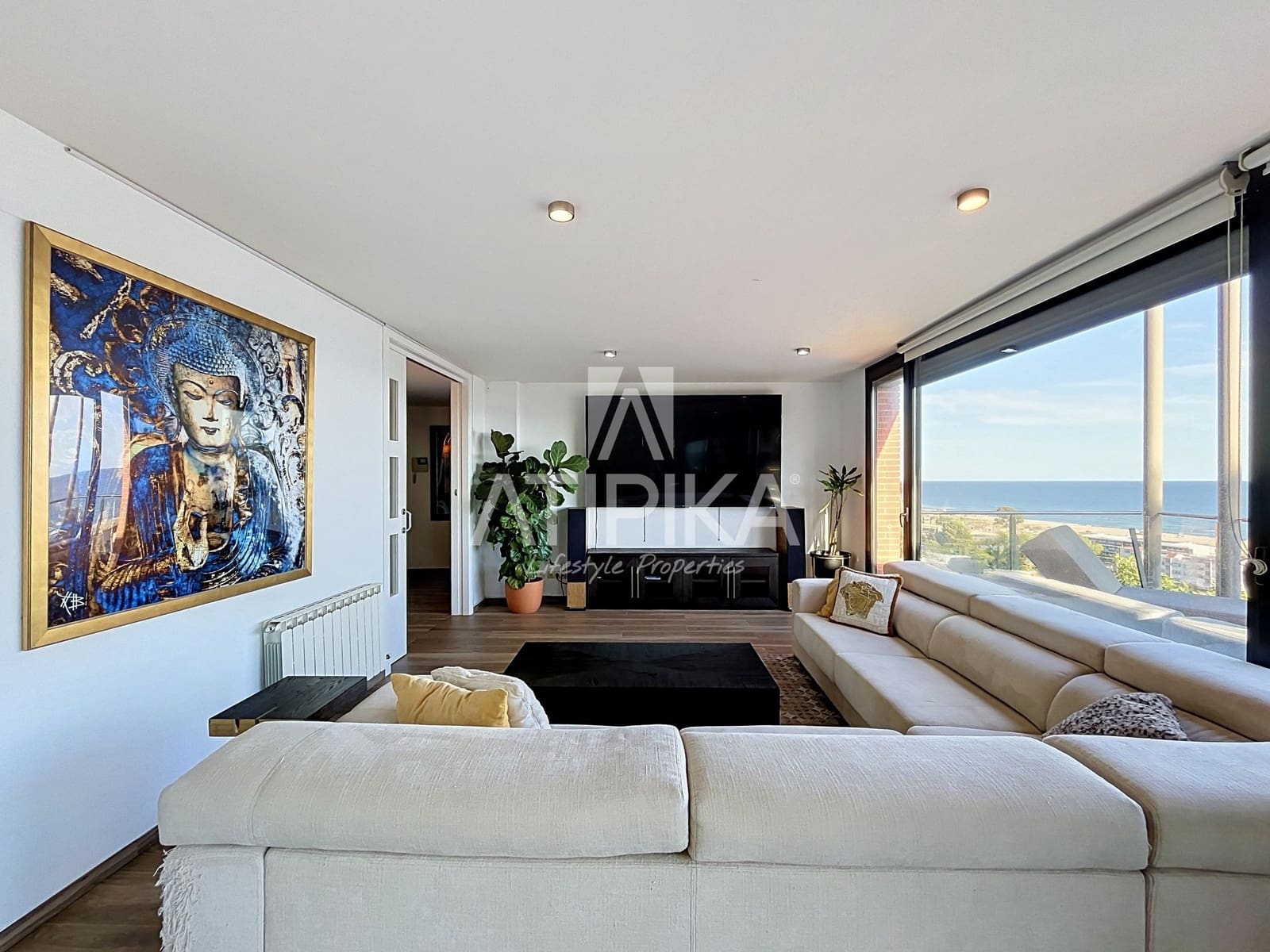 4 bedroom Villa for rent in Les Botigues de Sitges with pool - € 6,950 (Ref: 10085425)