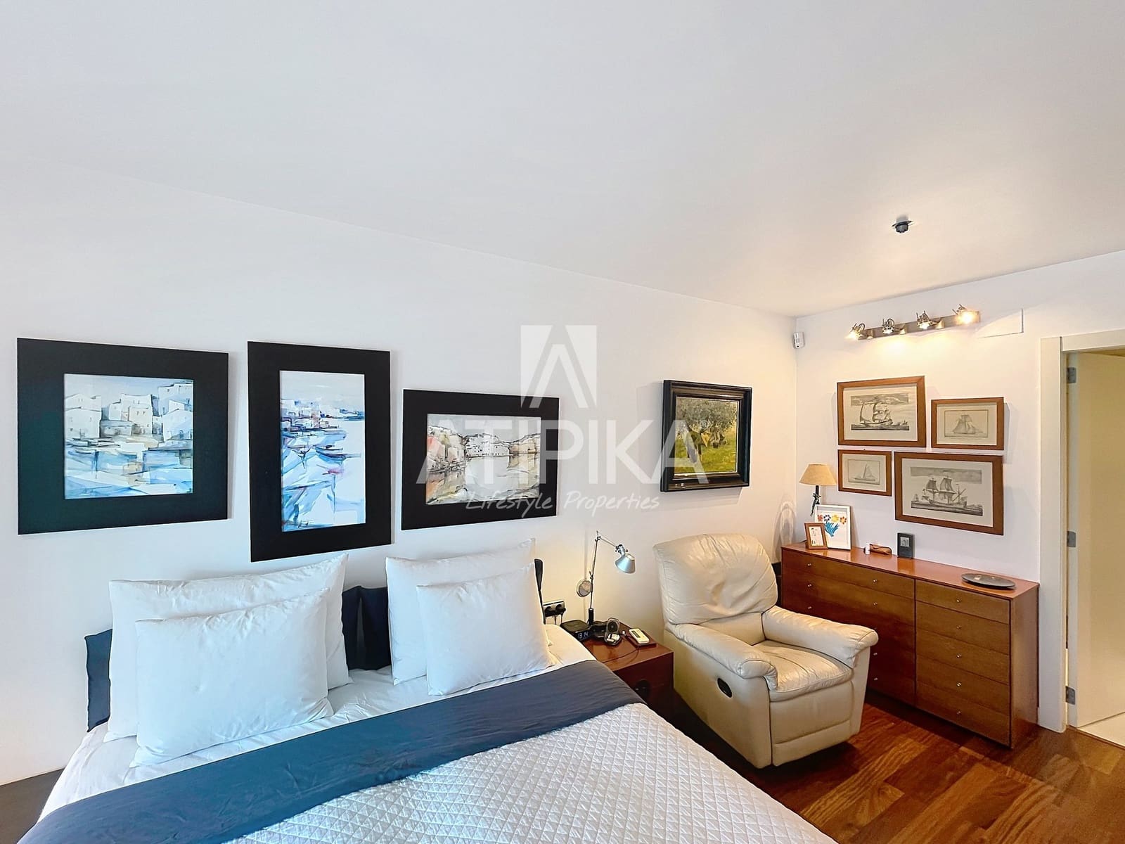3 soveværelse Lejlighed til salg i Barcelona by med swimmingpool - € 1.495.000 (Ref: 10097469)