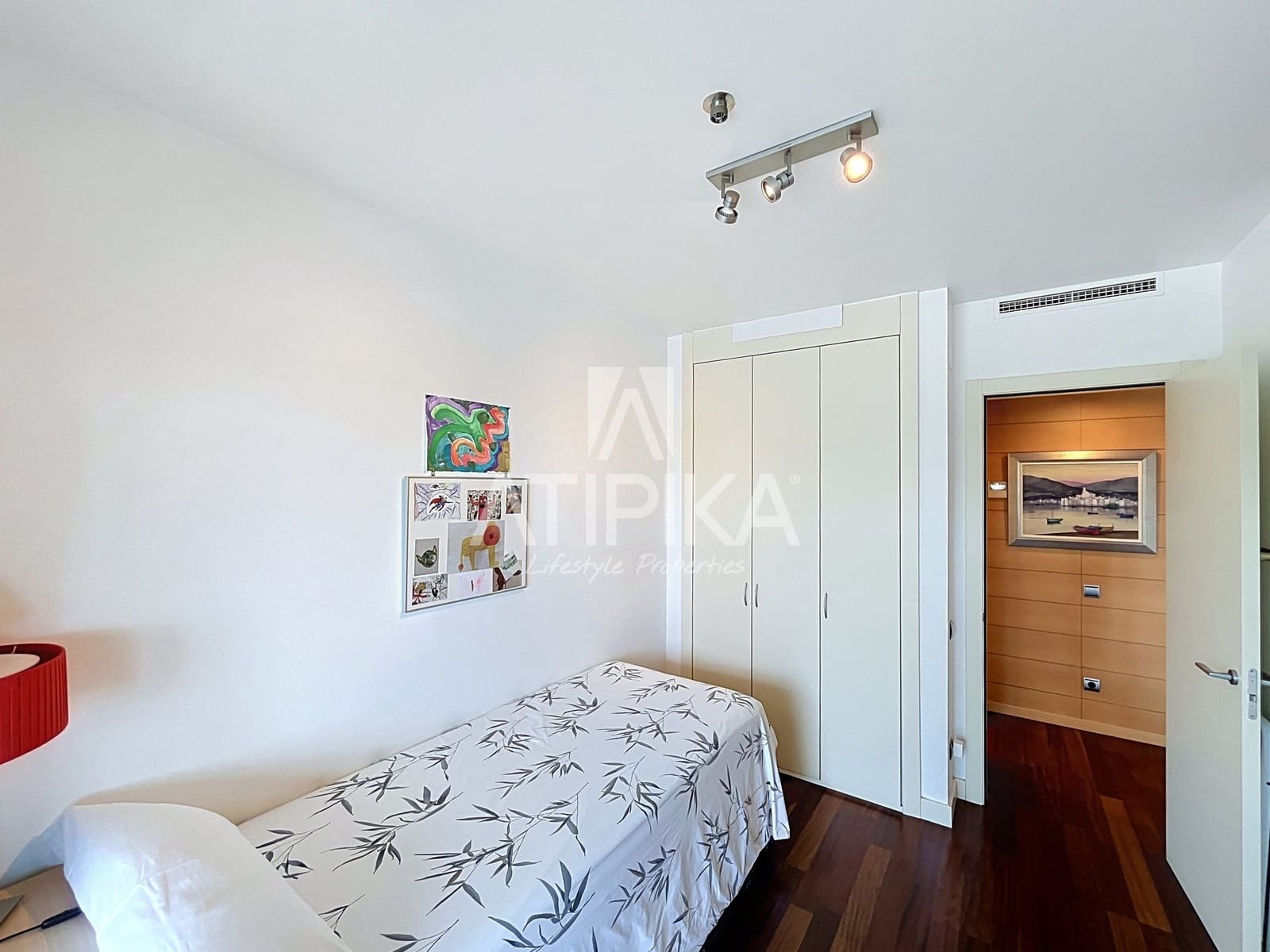 3 soveværelse Lejlighed til salg i Barcelona by med swimmingpool - € 1.495.000 (Ref: 10097469)