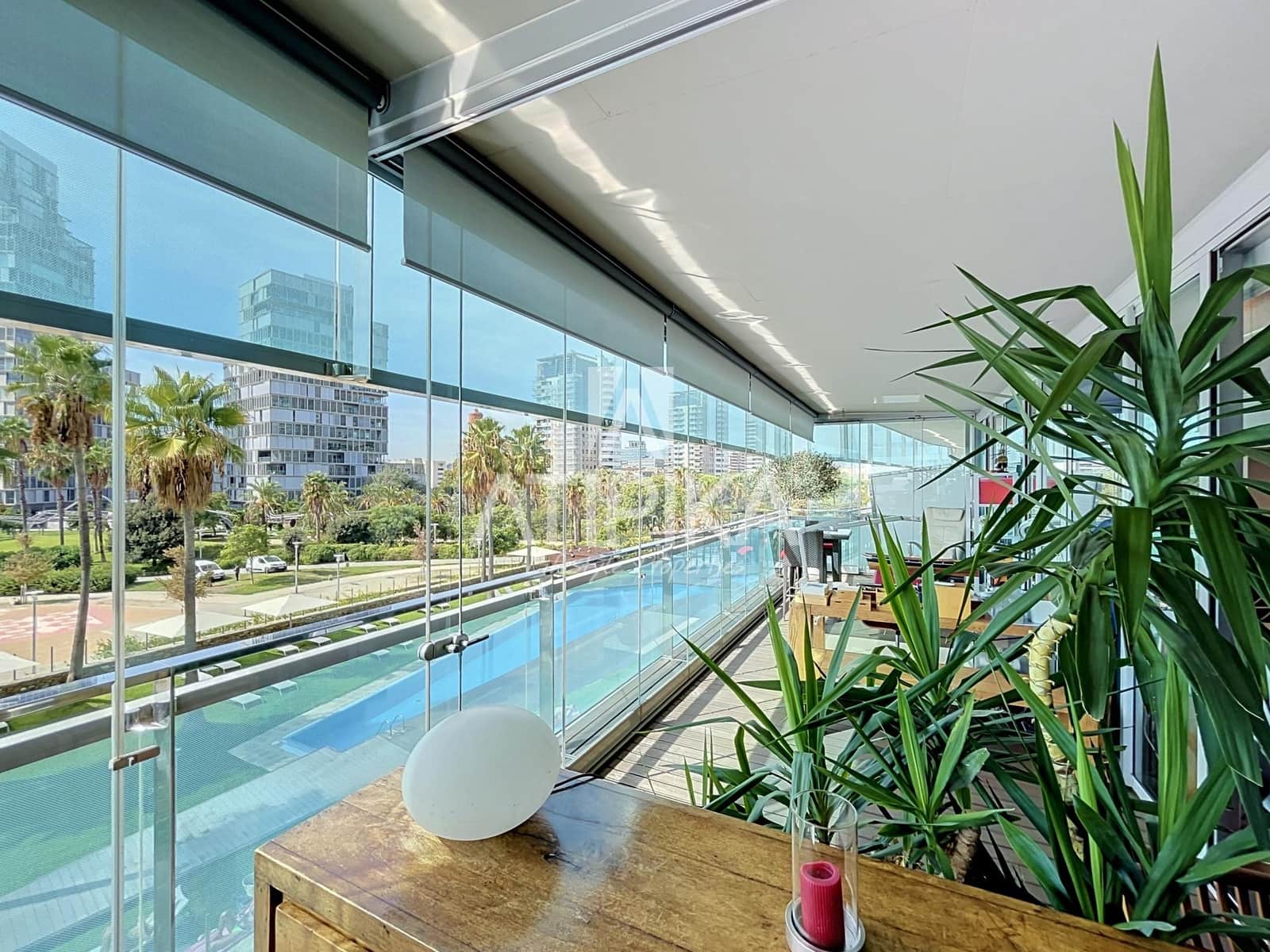 3 soveværelse Lejlighed til salg i Barcelona by med swimmingpool - € 1.495.000 (Ref: 10097469)