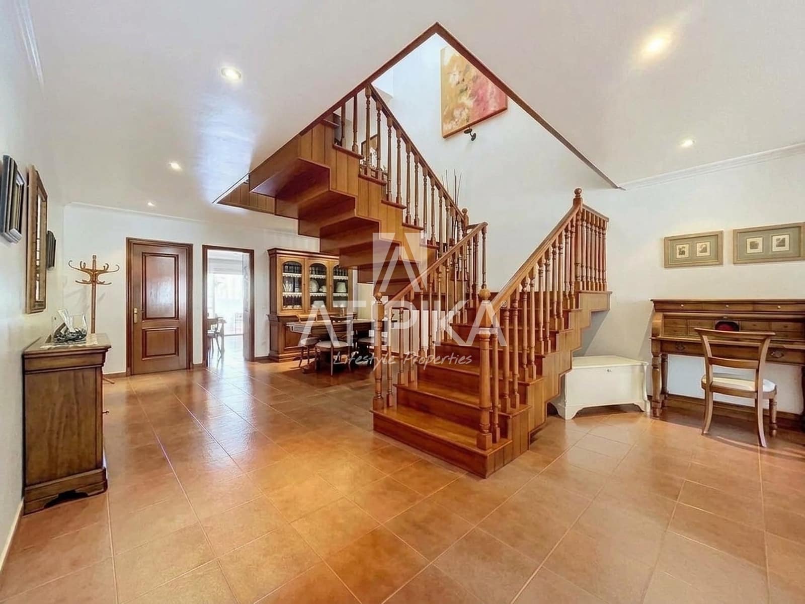 5 bedroom Apartment for sale in Ferreries - € 690,000 (Ref: 10108870)