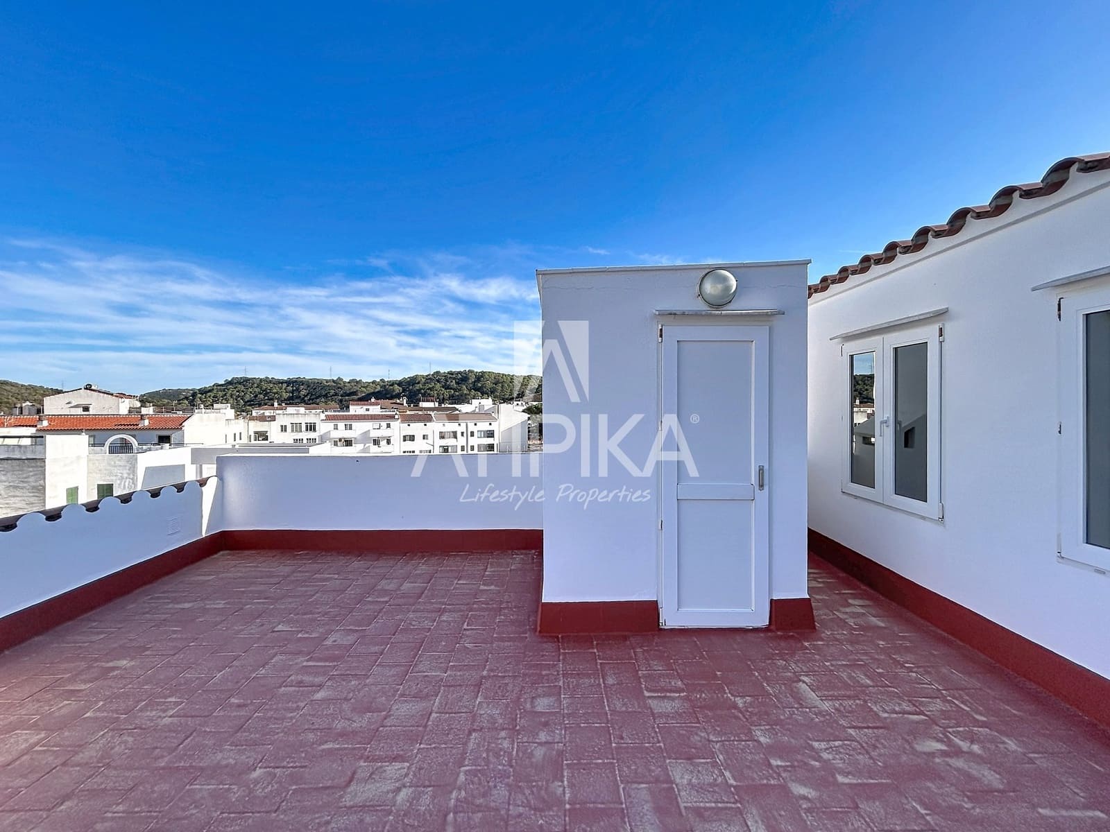 5 bedroom Apartment for sale in Ferreries - € 690,000 (Ref: 10108870)