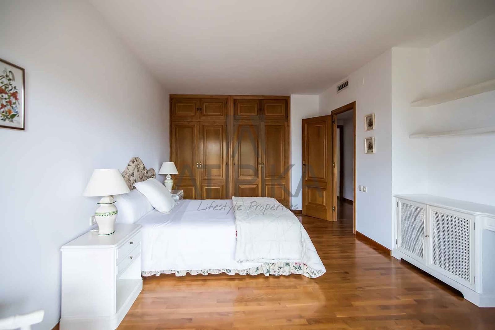 6 sovrum Villa till salu i Esplugues de Llobregat med garage - 2 450 000 € (Ref: 10108874)
