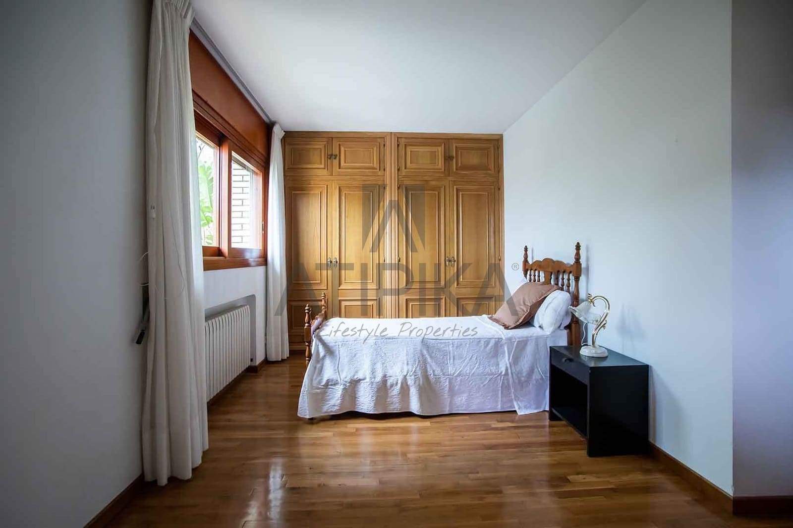 6 sovrum Villa till salu i Esplugues de Llobregat med garage - 2 450 000 € (Ref: 10108874)