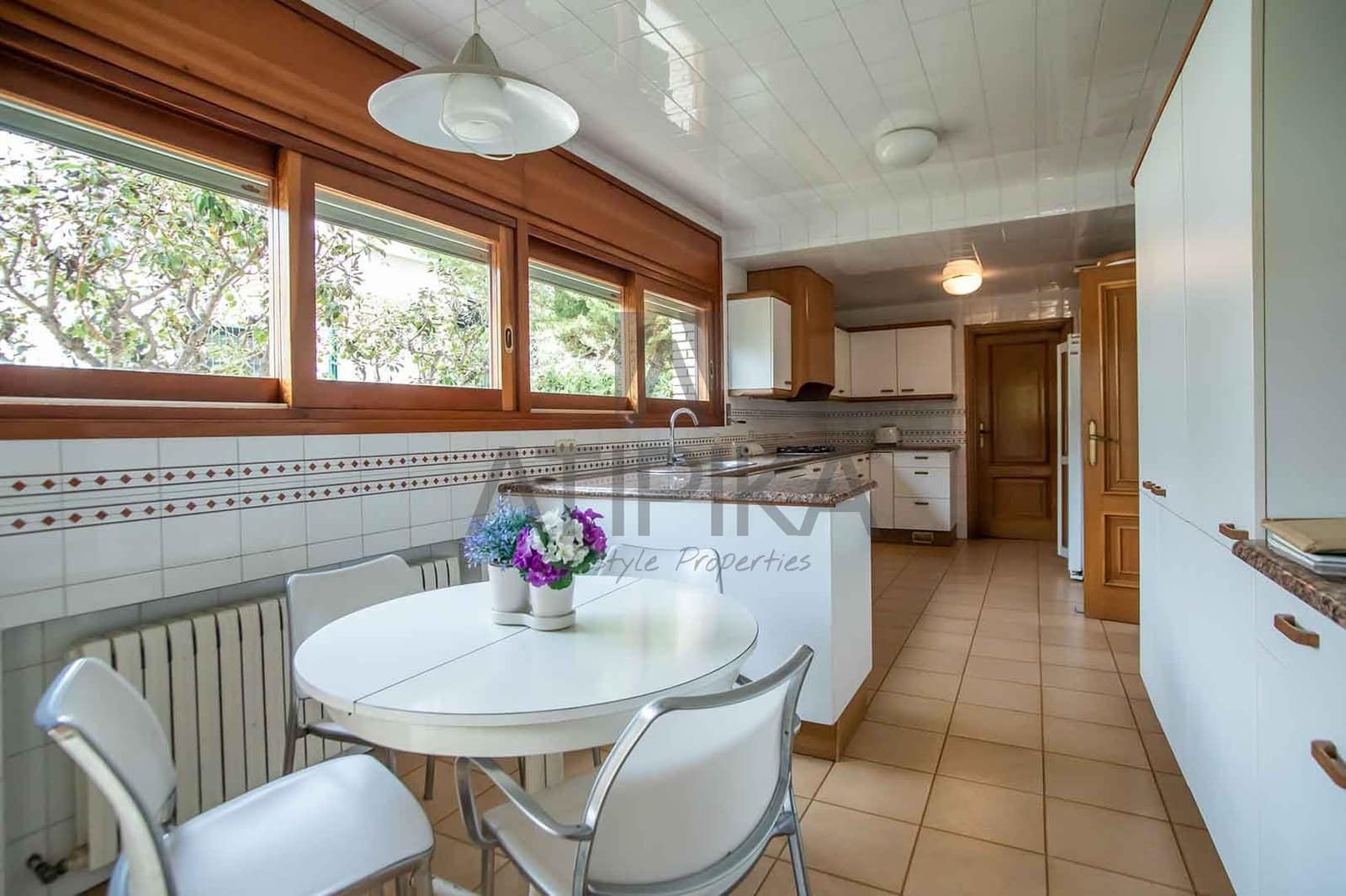 6 sovrum Villa till salu i Esplugues de Llobregat med garage - 2 450 000 € (Ref: 10108874)