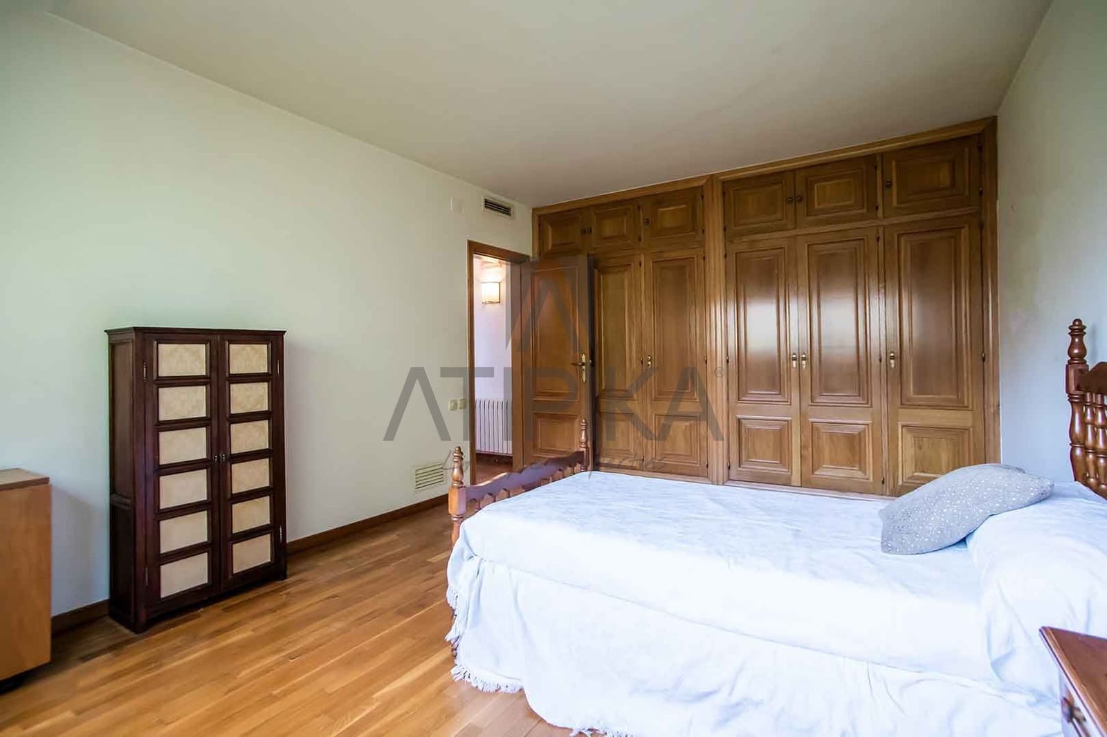 6 sovrum Villa till salu i Esplugues de Llobregat med garage - 2 450 000 € (Ref: 10108874)