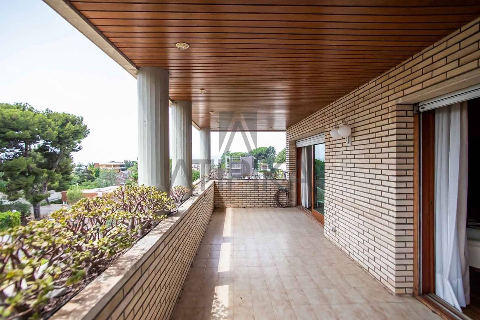 6 sovrum Villa till salu i Esplugues de Llobregat med garage - 2 450 000 € (Ref: 10108874)