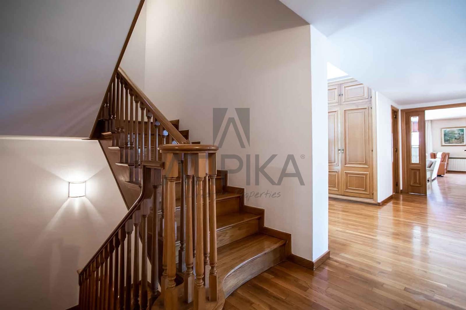 6 sovrum Villa till salu i Esplugues de Llobregat med garage - 2 450 000 € (Ref: 10108874)