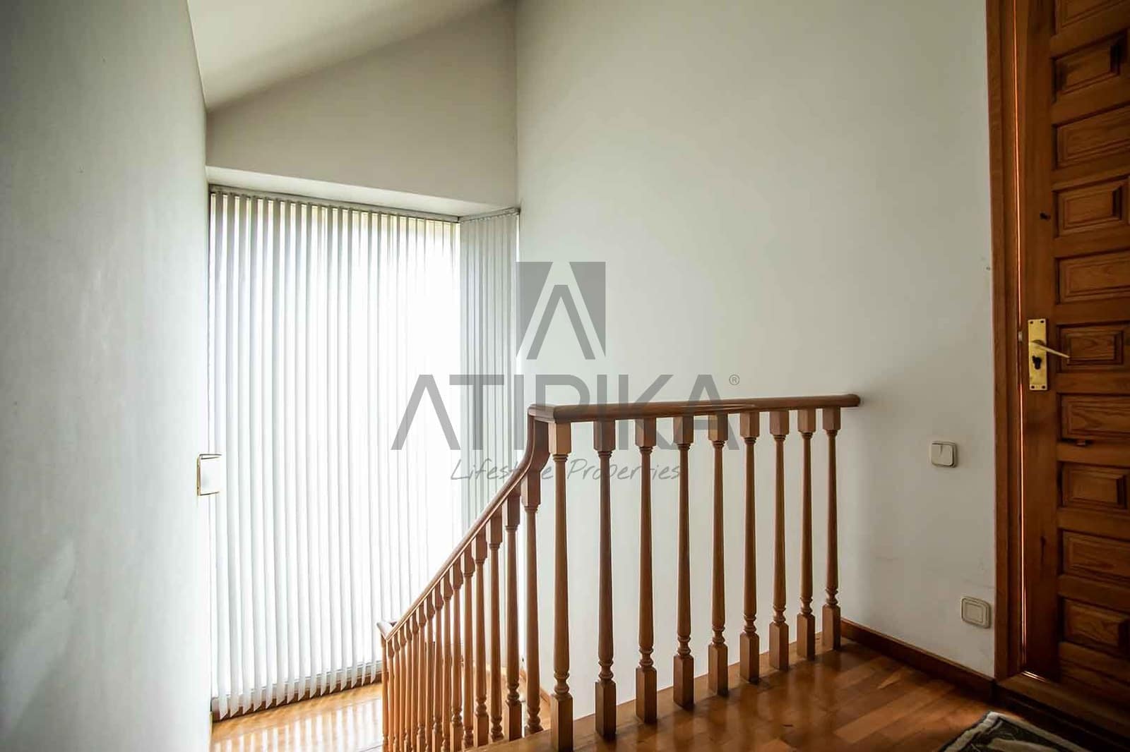 6 sovrum Villa till salu i Esplugues de Llobregat med garage - 2 450 000 € (Ref: 10108874)