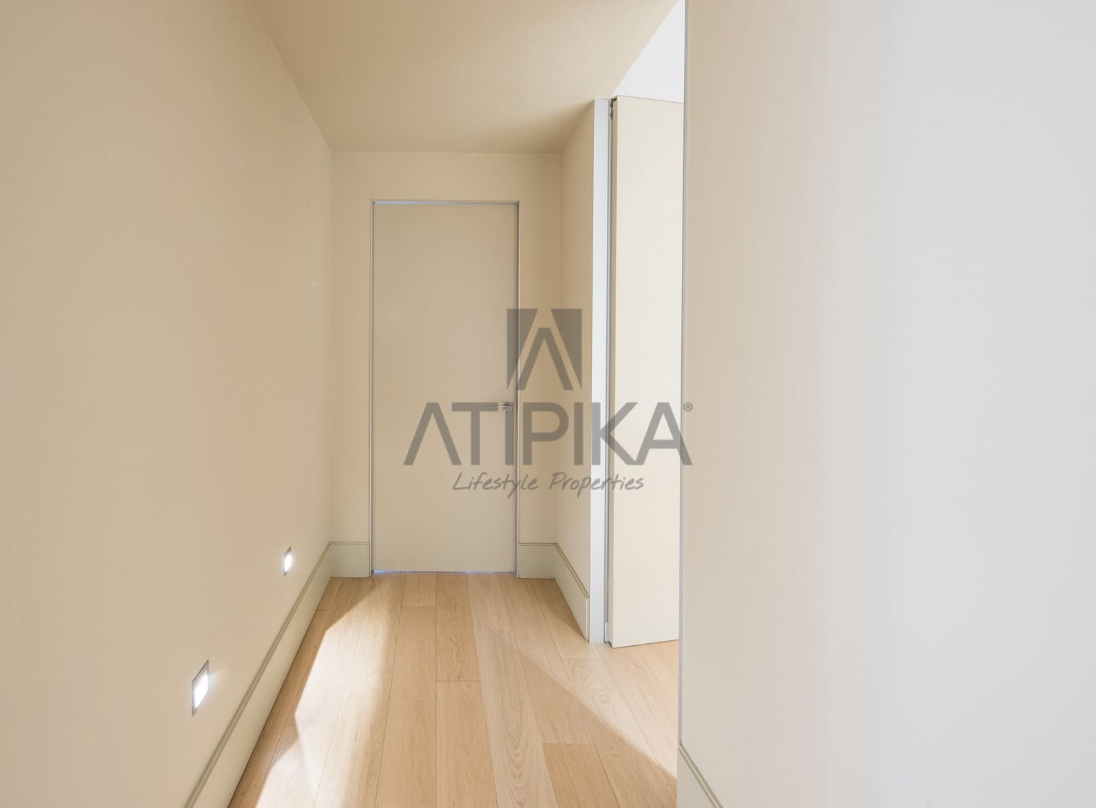 Ático de 5 habitaciones en Barcelona ciudad en venta con piscina - 4.500.000 € (Ref: 10108876)